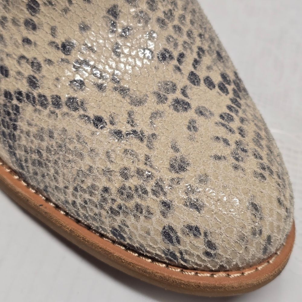 Sofft Abena Snakeskin Python Embossed Genuine Leather Ankle Boots Booties 9.5 - Picture 2 of 11